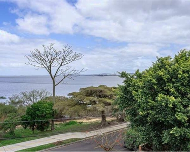 CASA RESIDENCIAL em Porto Alegre - RS, Vila Assunção