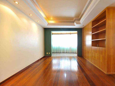 Apartamento com 4 quartos à venda no bairro Cruzeiro, 140m²