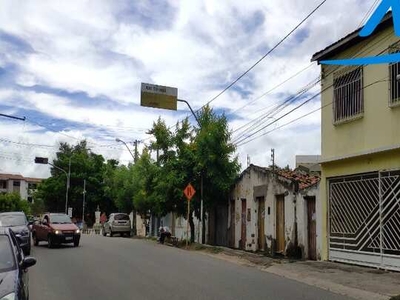 APARTAMENTO RESIDENCIAL em JEQUIÉ - BA, CENTRO