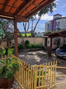 Casa com 3 quartos à venda no bairro Santa Inês, 192m²