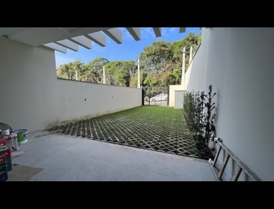 Casa no Bairro Ponta Aguda em Blumenau com 3 Dormitórios (3 suítes) e 132 m²