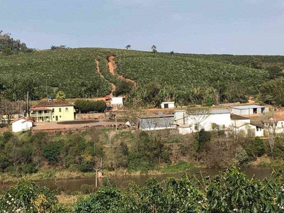 Fazenda com 4 quartos à venda no bairro Zona Rural, 2710400m²