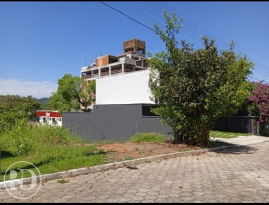 Terreno no Bairro Vorstadt em Blumenau com 364 m²