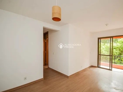 Apartamento para aluguel tem 68 metros quadrados com 3 quartos em Petrópolis - Porto Alegr