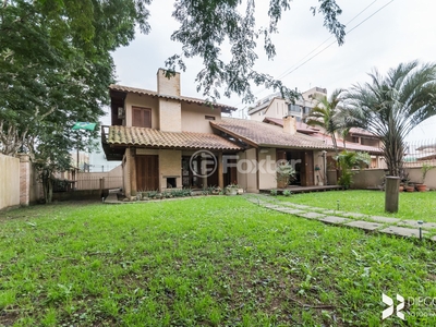 Casa 3 dorms à venda Rua Professor Guerreiro Lima, Partenon - Porto Alegre