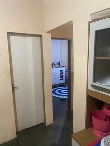 Casa com 2 dormitórios. No Itapõa - Del Lago - Paranoá . Ótima localização .