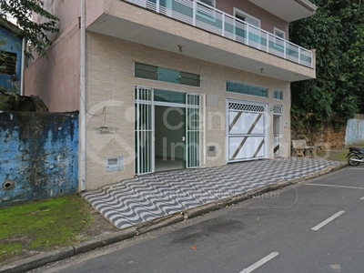 CASA com 2 quartos em Peruíbe, no bairro Centro