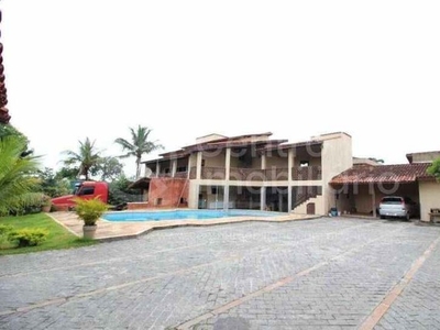 CASA com piscina e 7 quartos em Itanhaém, no bairro Corumbá