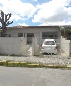 Casa para aluguel tem 300 metros quadrados com 3 quartos em Centro - Jaboatão dos Guararap