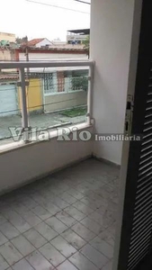 Casa para aluguel tem 71 metros quadrados com 2 quartos em Vila da Penha - Rio de Janeiro