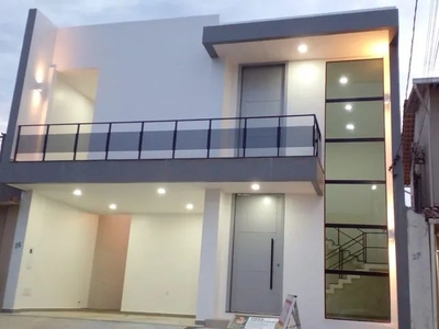 Casa para venda tem 240 metros quadrados com 3 quartos em Colônia Terra Nova - Manaus - AM