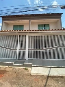 Espetacular sobrado! Reformado, 04 Quartos, suíte, 270m2, Financia, Qnp 10, P Sul, Ceilând