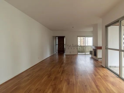 Locação Apartamento 4 Dormitórios - 170 m² Moema