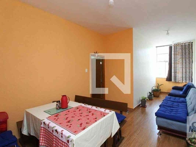 Apartamento com 2 quartos à venda no bairro Barro Preto, 80m²