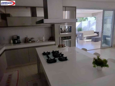Casa em Condomínio com 3 quartos à venda no bairro Jardins Lisboa, 354m²