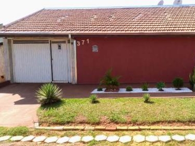 Casa com 2 Quartos e 1 banheiro à Venda, 102 m² por R$ 240.000
