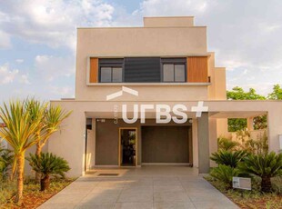 Casa com 3 quartos à venda no bairro Cidade Vera Cruz, 200m²