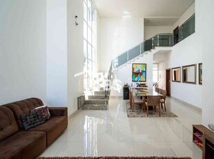 Casa com 4 quartos à venda no bairro Alphaville Flamboyant Residencial Araguaia, 501m²