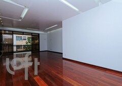 Apartamento à venda em Tijuca com 168 m², 4 quartos, 2 suítes, 3 vagas