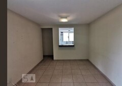 APARTAMENTO no 2º andar com 3 dormitórios e 1 garagem