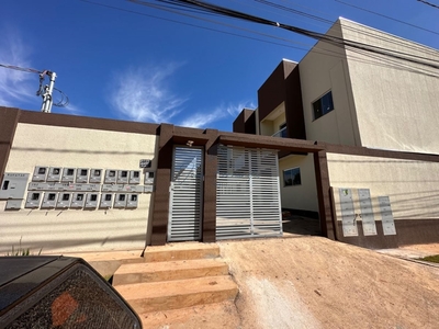 Apartamento à venda com 2 quartos em Mansoes Village, Águas Lindas de Goiás