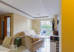 APARTAMENTO no 3º andar com 2 dormitórios e 1 garagem