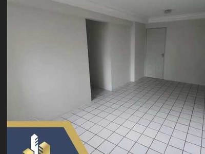 Aluga-se Apartamento na Madalena