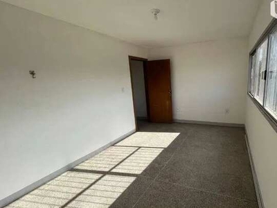 Apartamento com 1 dormitório para alugar, 55 m² por R$ 762,50/mês - Glória - Vila Velha/ES