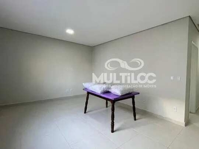 Apartamento para alugar em Vila Mathias de 100.00m² com 3 Quartos, 1 Suite e 2 Garagens