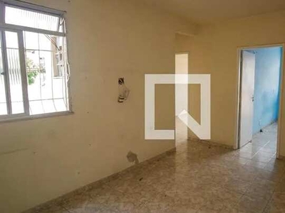 Apartamento para Aluguel - Brás de Pina, 2 Quartos, 70 m2