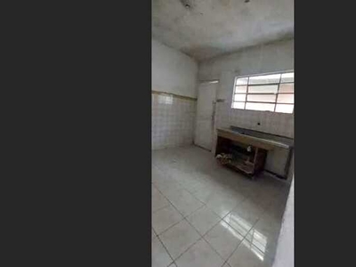 Casa com 3 dormitórios para alugar por R$ 1.002,60/mês - Assunção - São Bernardo do Campo