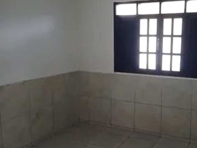 Casa para aluguel tem 55 metros quadrados com 2 quartos em Cajazeiras - Fortaleza - CE