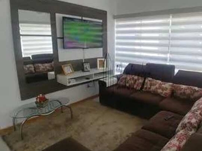 Lindo apartamento de três dormitórios na Zona Nova Ref.: