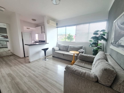 Apartamento com 1 Quarto e 1 banheiro para Alugar, 47 m² por R$ 1.950/Mês