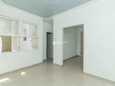 Apartamento com 1 quarto para alugar na rua vicente da fontoura, 694, rio branco, porto alegre, 54 m2 por r$ 1.190