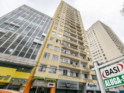 Apartamento com 2 quartos para alugar na praça general osório, 455, centro, curitiba por r$ 1.450