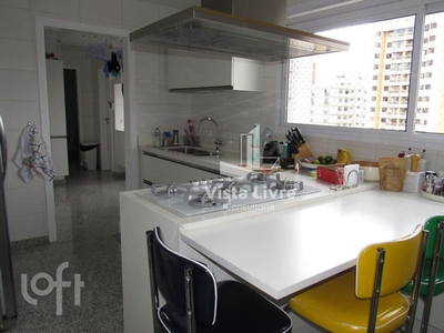 Apartamento à venda em Perdizes com 268 m², 4 quartos, 4 suítes, 5 vagas