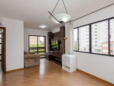 Apartamento com 1 dormitório para alugar, 45 m² por r$ 2.036,70/mês - centro - curitiba/pr