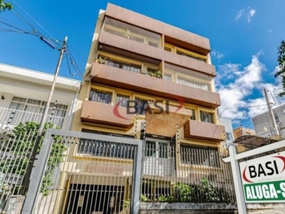 Apartamento com 2 quartos para alugar na rua general carneiro, 1038, centro, curitiba por r$ 1.600