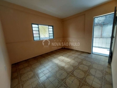 Casa com 2 quartos para alugar na avenida maria leonor, 381, centro, diadema, 60 m2 por r$ 1.100