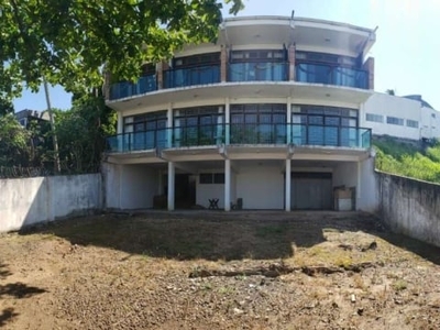 Casa para alugar no bairro estreito - florianópolis/sc