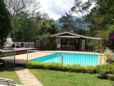 Em itaipava - casa de campo na serra