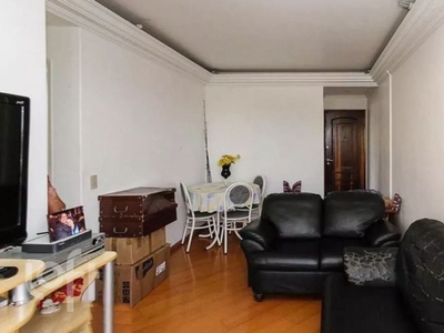 Apartamento à venda em Tatuapé com 64 m², 3 quartos, 1 suíte, 1 vaga