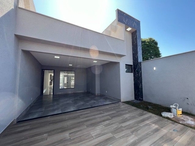 Casa para venda com 170 metros quadrados com 3 quartos em Vila Rosa - Goiânia
