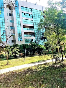 Apartamento à venda com 4 quartos ou + na Asa Norte, Brasília