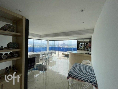 Apartamento à venda em Barra da Tijuca com 263 m², 5 quartos, 3 suítes, 2 vagas