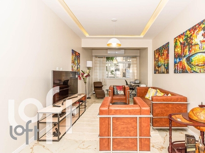 Apartamento à venda em Copacabana com 190 m², 4 quartos, 2 suítes