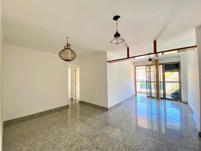 Apartamento em Icaraí, Niterói/RJ de 127m² 3 quartos à venda por R$ 619.000,00