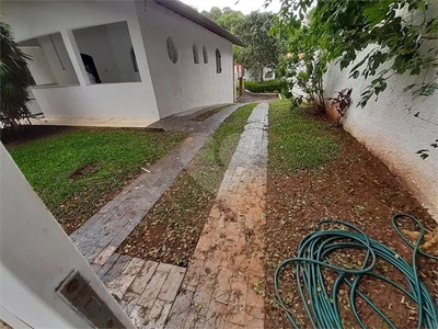 Casa com 3 quartos à venda em Roseira - SP