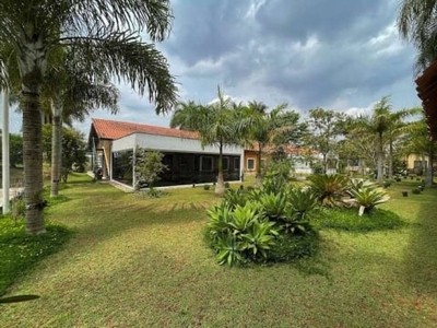 Casa para venda possui 800 metros com 4 quartos bairro vila santo antônio - cotia - sp